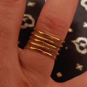 Stella & Dot Ring w/diamond on inscription